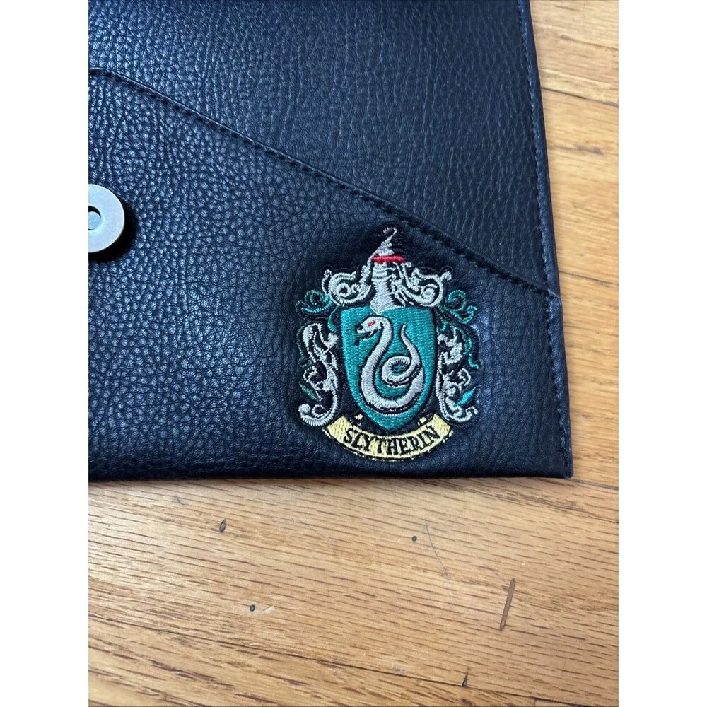 NWT DANIELLE NICOLE Harry Potter Slytherin Clutch Bag with Chain Strap
